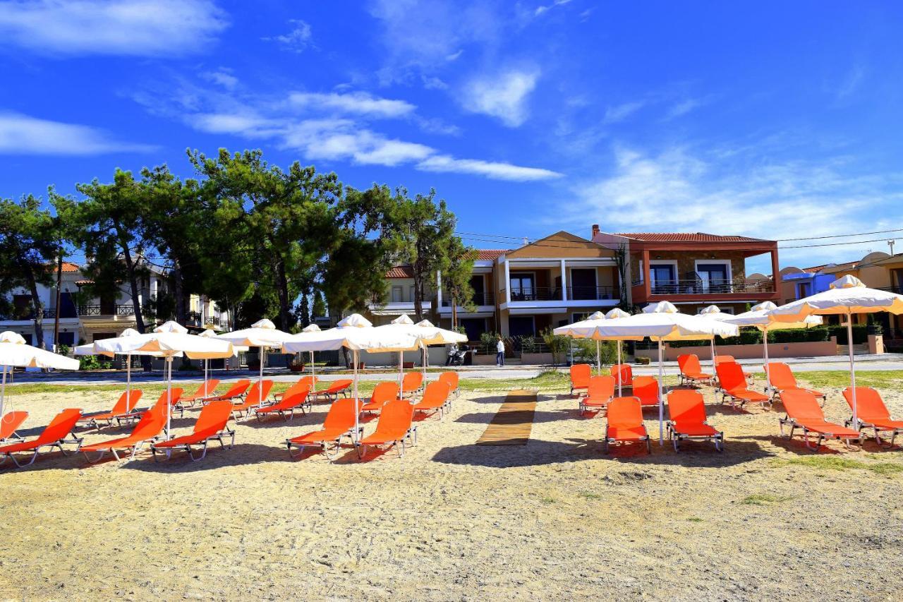 Studio Nikiti Beach Extérieur photo
