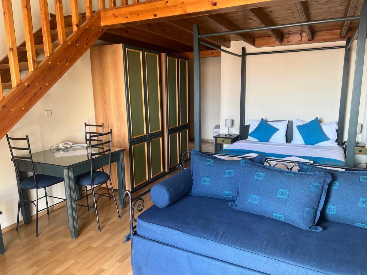 Studio Nikiti Beach Extérieur photo