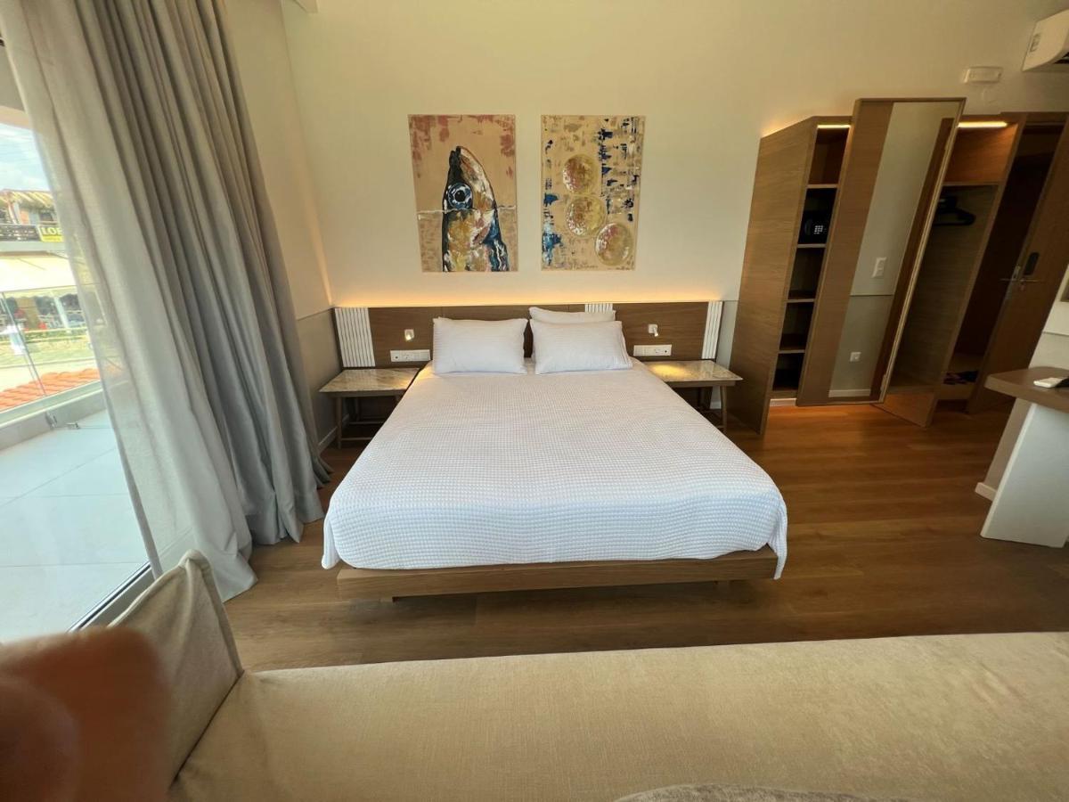 Studio Nikiti Beach Extérieur photo