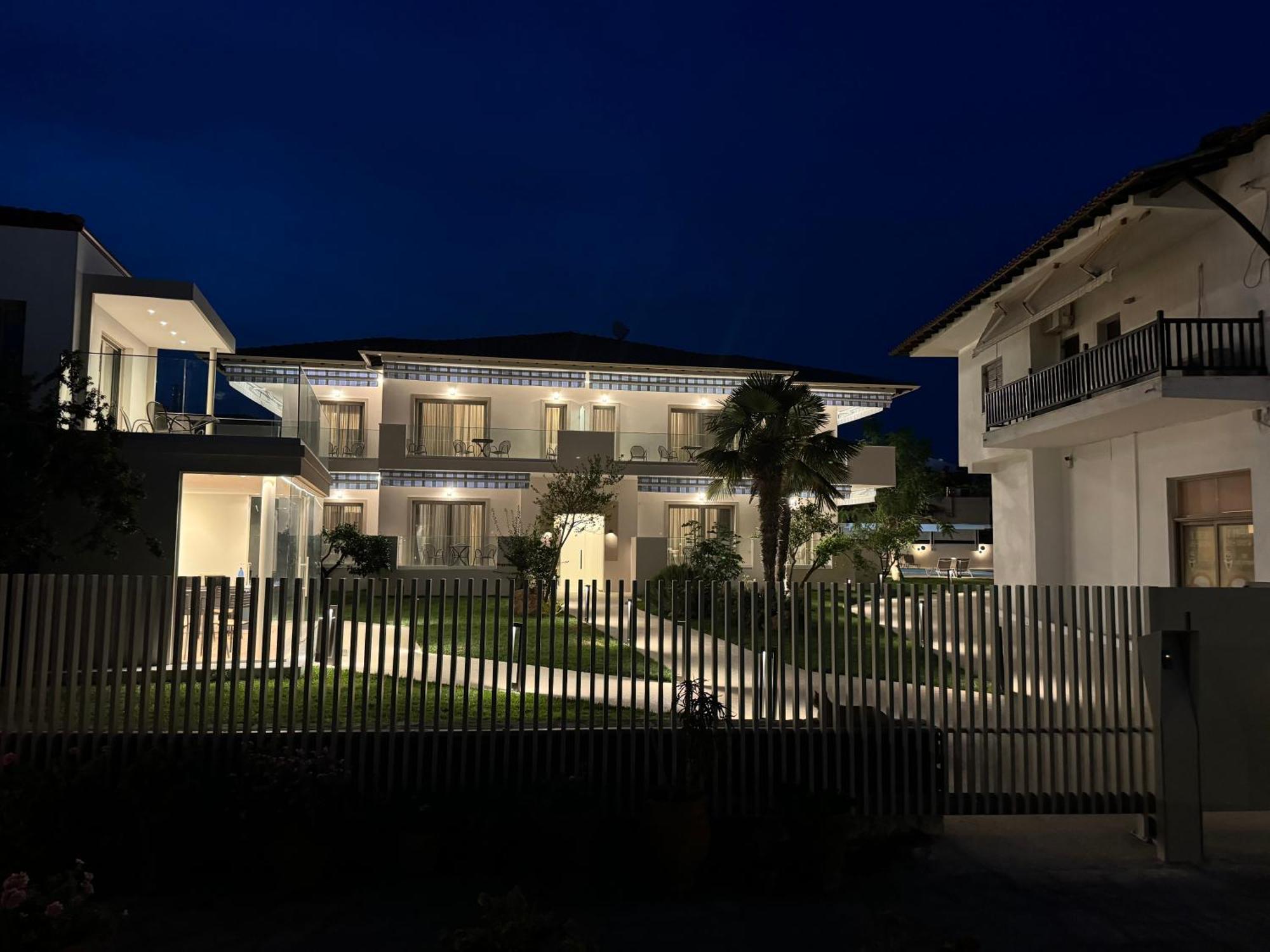 Studio Nikiti Beach Extérieur photo